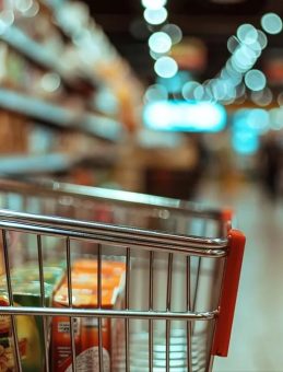 Marketler Pazar G&uuml;nleri Kapalı mı Olacak? Zincir Marketlerin Tatil Uygulamasında Mutabakat Sağlandı!