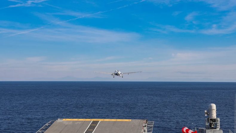 Mavi Vatan'da Bayraktar TB3 ve ALBATROS-S'den G&uuml;&ccedil; G&ouml;sterisi! Hedefler Tam 12'den Vuruldu