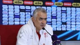 Mehmet Altıparmak: Tek &uuml;z&uuml;ld&uuml;ğ&uuml;m&uuml;z taraf yediğimiz gold&uuml;!