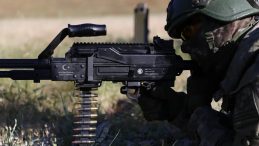 Mehmet&ccedil;iğe Yerli ve Mill&icirc; Vurucu G&uuml;&ccedil;! T&uuml;rkiye'nin İlk Modern Makineli T&uuml;feği MMT Seri &Uuml;retime Hazır