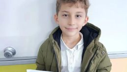 Menenjit Tedavisi G&ouml;ren 8 Yaşındaki Tarık Hayatını Kaybetti, Sınıf Arkadaşları Karantinaya Alındı