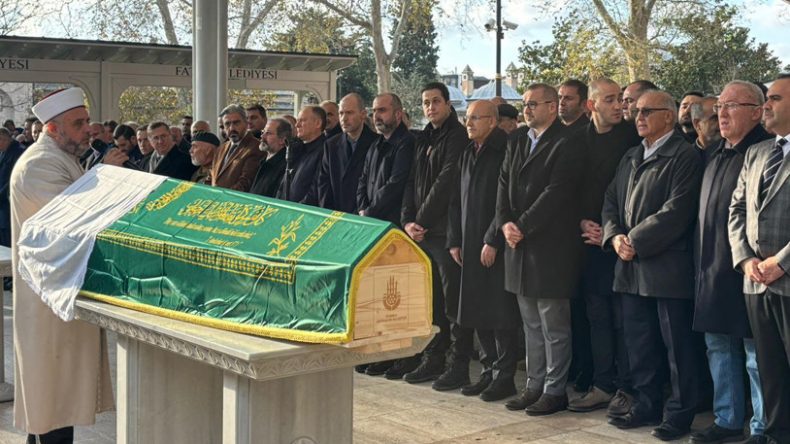 Merkez Bankası Başkanı Karahan'ın Acı Kaybı: Annesi Uğurlandı