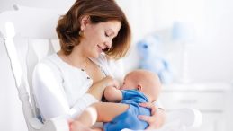 Mikroplastik Anne S&uuml;t&uuml;nde Bile Var