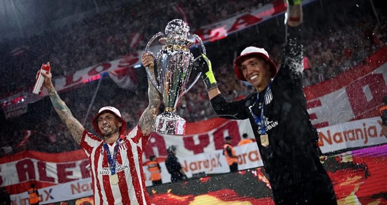 Muslera Yine Destan Yazdı