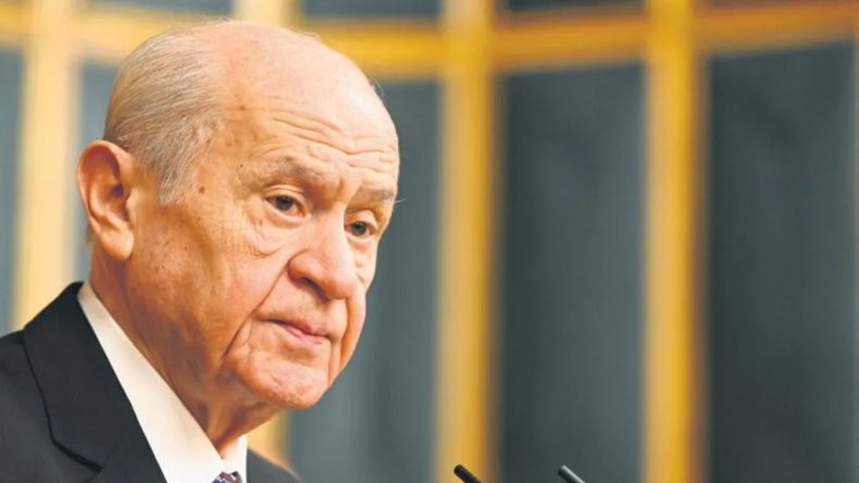 Ok Yaydan Çıktı: Gemiler Alev Alev Yandı