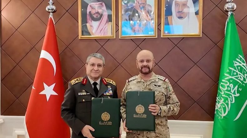 Orgeneral Bayraktaroğlu'nun Yurt Dışı Temasları Devam Ediyor