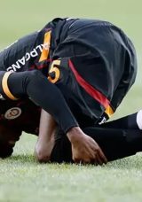 Osimhen derbide oynayacak mı? Osimhen Fenerbah&ccedil;e Galatasaray derbisinde var mı? İşte muhtemel 11'ler&hellip;