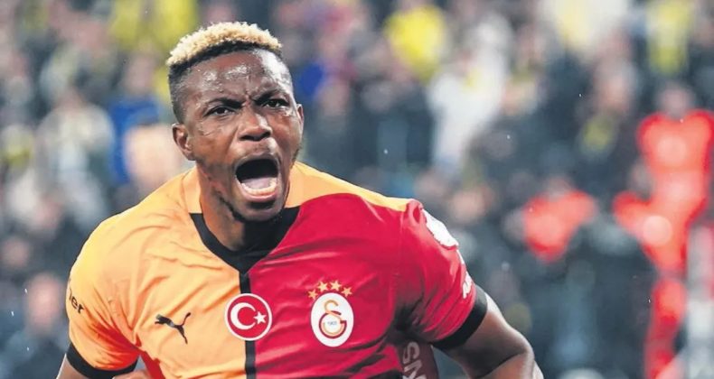 Osimhen'in Tarihi Anı!