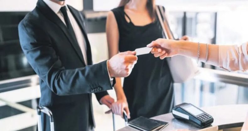 Otellerde Kimlik Fotokopisi Uygulamasına Son Verildi