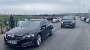 &Ouml;zg&uuml;r &Ouml;zel, İmamoğlu ve Diğer Tutukluları Ziyaret Etti