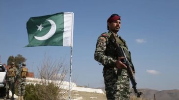 Pakistan Ordusu: 8 Militanetkilendirildi