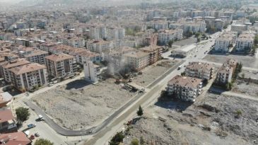 Palmiye Sitesi Davasında Mahkeme Kararını Verdi: 10 Sanığa Hapis, 4 Sanığa Beraat