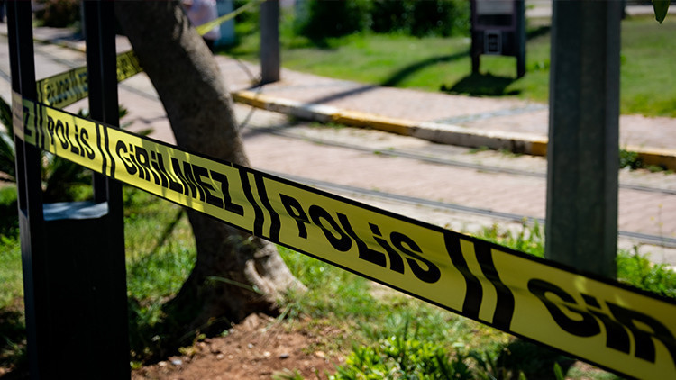 Park Halindeki Ara&ccedil;ta İki Gen&ccedil; Hayatını Kaybetti