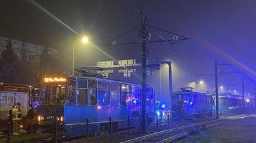 Polonya'da Tramvay Kazası: 2'si Ağır, 35 Yaralı!