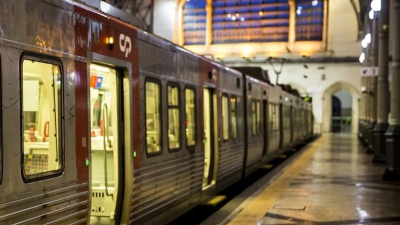 Portekiz'de 12 Yıl Sonra Tarihi Genel Grev: Ulaşımda Aksamalar Yaşanıyor