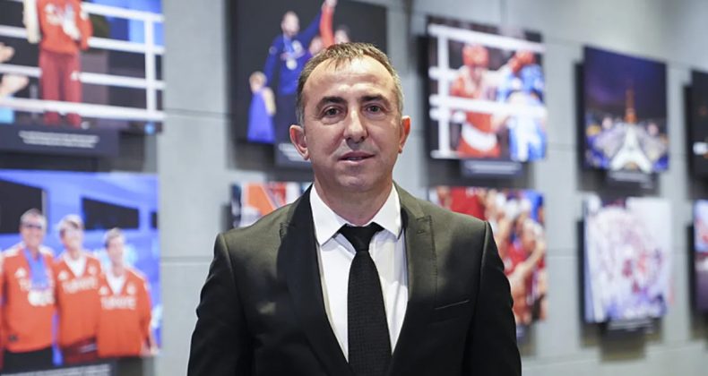 Recep U&ccedil;ar: "H&uuml;cuma D&ouml;n&uuml;k Bir Orta Saha Bakıyoruz"