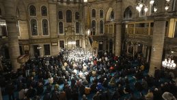 Regaip Kandili dualarla kutlandı