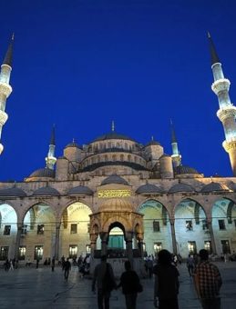 REGAİP KANDİLİ NE ZAMAN? Diyanet ile 2026 Regaip Kandili tarihi, anlamı ve &ouml;nemi