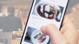 Restoranlar Aracıyı Aradan &Ccedil;ıkarıyor
