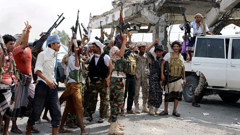 Riyad ve BAE, Yemen'de &Ccedil;atışma İ&ccedil;inde