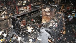 Rize&rsquo;de Daha &Ouml;nce G&ouml;r&uuml;lmemiş Olay | Bakkalı Ateşe Veren Ş&uuml;pheli: &lsquo;Veresiye Alamazsın&rsquo; Hikayesi!