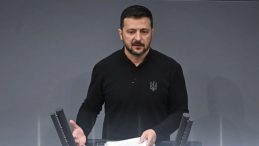 Rusya-Ukrayna Savaşının Sona Ermesi İ&ccedil;in Yeni Barış Planı: Zelenskiy'den Dikkat &Ccedil;eken A&ccedil;ıklama!