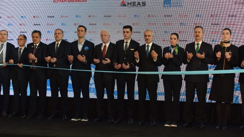 Sabiha G&ouml;k&ccedil;en Uluslararası Havalimanı&rsquo;nda Yeni Terminal Binasının İlk Aşaması Hizmete Girdi