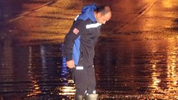 Sağanak Vurdu, Yollar G&ouml;l Oldu