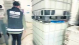 Sahte İ&ccedil;ki Depolarına Baskın