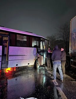 Sakarya'da Zincirleme Kaza: 13 Yaralı