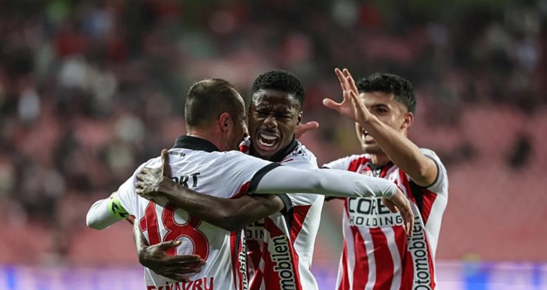 Samsunspor – AEK Maçının Kadroları Belirlendi