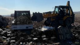 Şanlıurfa'da Tarihi Ge&ccedil;miş 8 Bin Şişe Meşrubat Ele Ge&ccedil;irildi