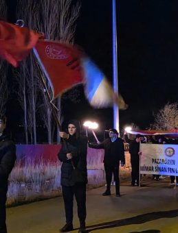 Sarıkamış Şehitleri İçin Eksi 6 Derecede Yürüyüş Düzenlendi