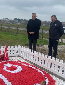 Şehit Babasından Duygusal A&ccedil;ıklamalar: "Bir Evladım Daha Olursa Yine Bu Vatan İ&ccedil;in Feda Ederim"