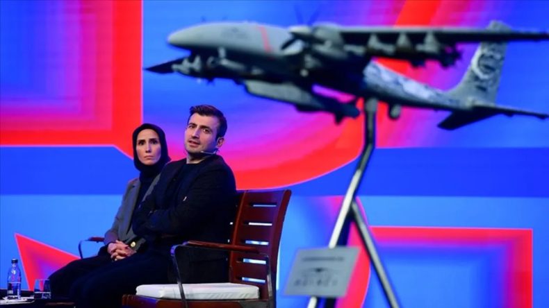 Sel&ccedil;uk Bayraktar'dan "Tasarım" A&ccedil;ıklaması: Baykar'ın U&ccedil;akları Balığa Benziyor