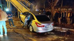 Sinop'ta otomobil yaya &uuml;st ge&ccedil;idine &ccedil;arptı: 4 kişi yaralandı