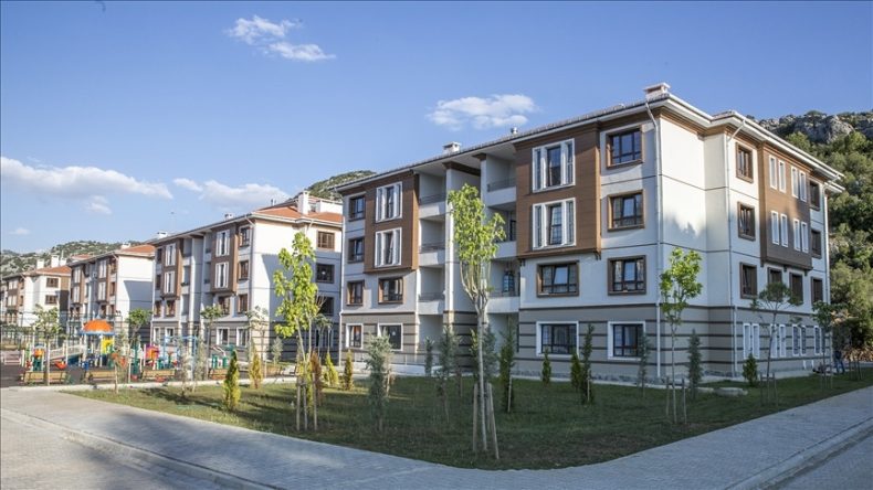 Şırnak'ta Yapılacak 1492 Konutun Hak Sahibi Kurayla Belirlendi