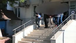 SON DAKİKA | Bakan Yerlikaya'dan &ouml;nemli a&ccedil;ıklama! Mersin limanında g&ouml;&ccedil;men ka&ccedil;ak&ccedil;ılığına karşı operasyon d&uuml;zenlendi