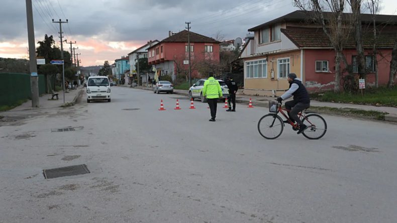 SON DAKİKA: Başkan Erdoğan'dan Taziye Mesajı! Yalova'daki DEAŞ Operasyonunda 3 Askerimiz Şehit Oldu!