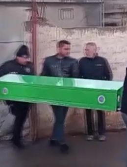 SON DAKİKA: Karısını &ouml;ld&uuml;rd&uuml;ğ&uuml; iddia edilen şahsa ağırlaştırılmış &ouml;m&uuml;r boyu hapis istemiyle dava a&ccedil;ıldı