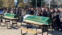 SON DAKİKA&hellip; Bursa'da Kızını Boğup Kendini Asan Baba: Yanyana Toprağa Verildiler!