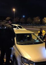 SON DAKİKA… İstanbul Pendik'te 100 metre arayla iki şüpheli ölüm: Polis aracın camını tıklatınca…