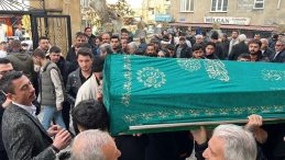 SON DAKİKA&hellip; Kahramanmaraş'taki kazada ikisi de hayatını kaybetmişti: Nişanlı &ccedil;ift yanyana toprağa verildi!