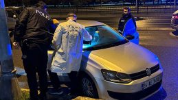 SON DAKİKA… Yer İstanbul Pendik! Park halindeki araçta ceset bulundu!
