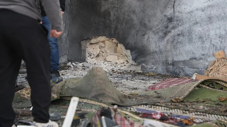 Suriye'de Camiye Y&ouml;nelik Saldırıya T&uuml;rkiye'den Peş Peşe Tepkiler! "İnsanlık Dışı Eylemi Kınıyoruz"