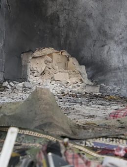 Suriye'de camiye y&ouml;nelik saldırıya T&uuml;rkiye'den peş peşe tepkiler! "İnsanlık dışı eylemi kınıyoruz"