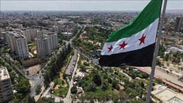 Suriye'de ter&ouml;r &ouml;rg&uuml;t&uuml; DEAŞ'a darbe&hellip; S&ouml;zde Horan Valisi yakalandı