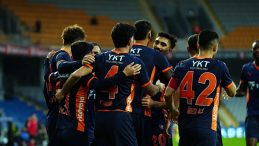 S&uuml;per Lig'de Başakşehir'in İlk Yarı Karnesi!