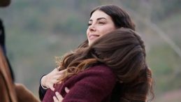 Taşacak Bu Deniz 10. b&ouml;l&uuml;m izle! Esme, kızına kavuşuyor!