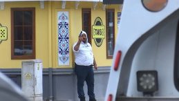 Taski Durağında Ateş A&ccedil;an Saldırgan Yakalandı: Kendini Yaraladı!